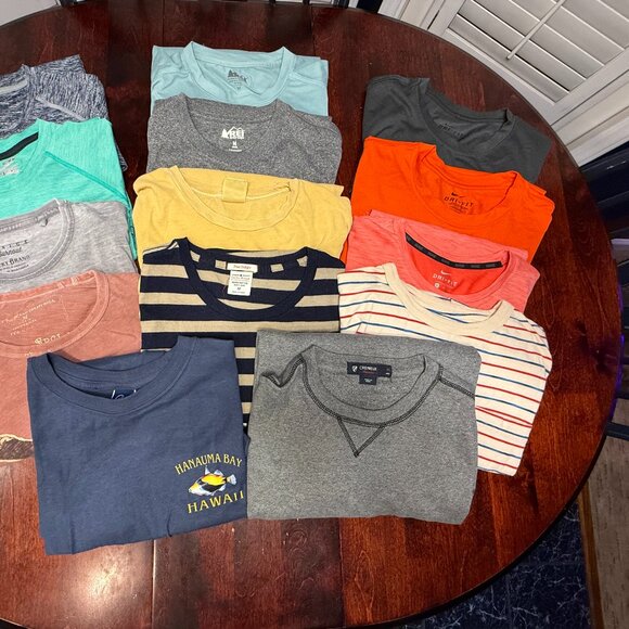 TEE-SHIRT BUNDLE - Picture 2 of 8